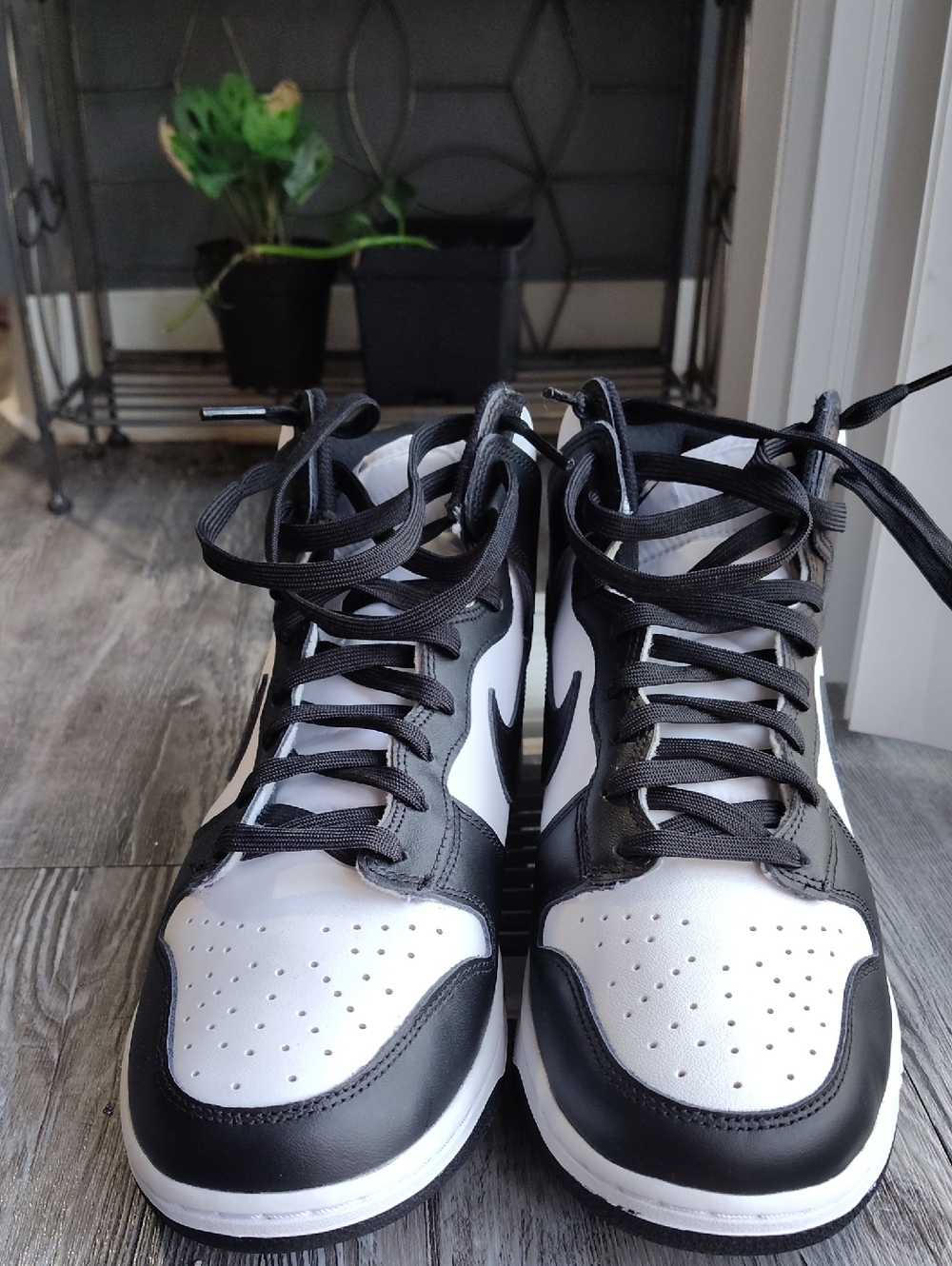 Black and White Men’s High-Top Sneakers